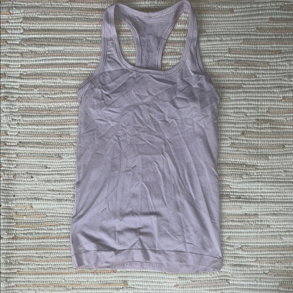 SIZE 4 LULULEMON SWIFTY TECH LIGHT PURPLE/PINK TANK
